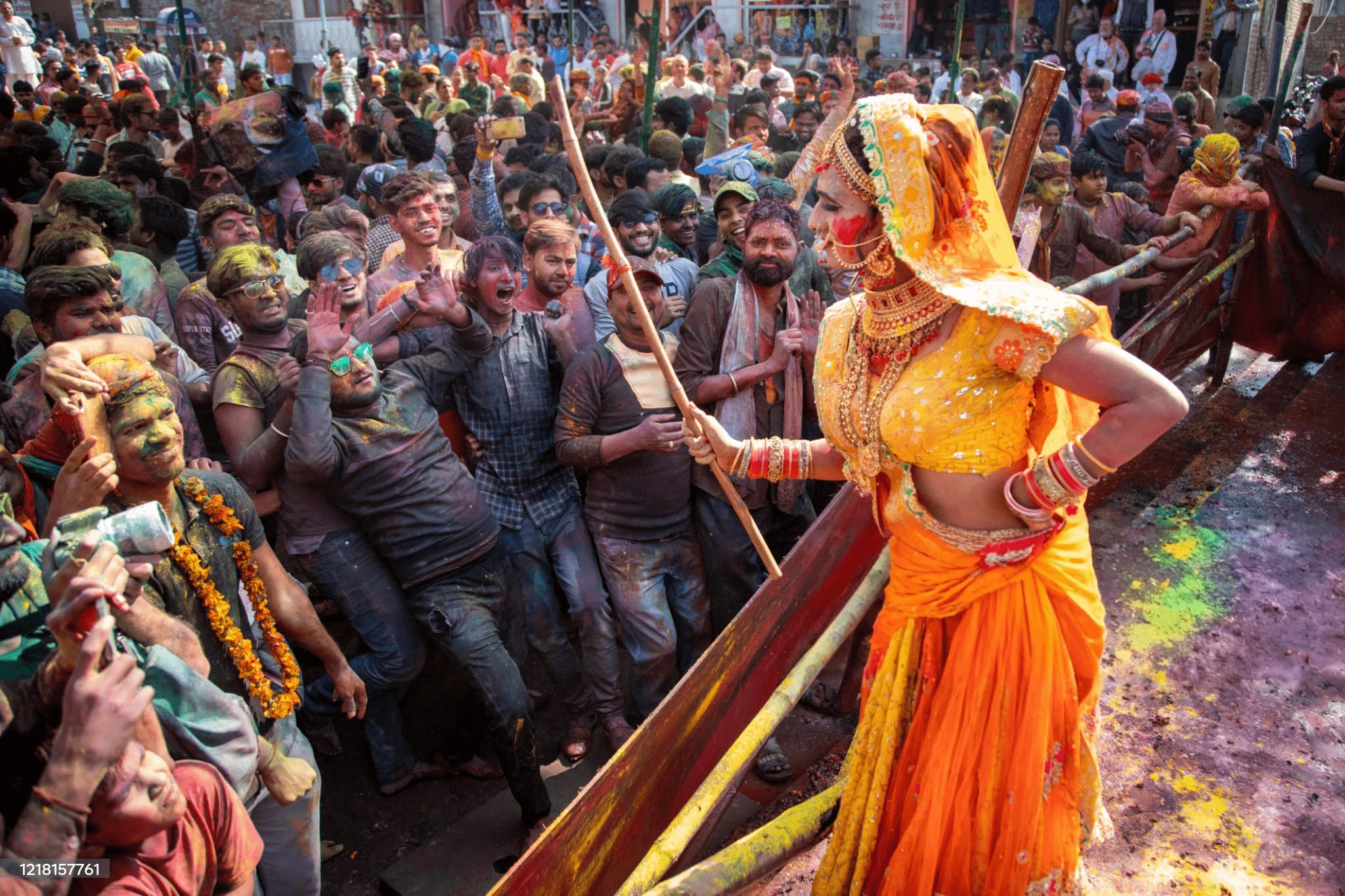 Lathmar-Holi-in-Mathura