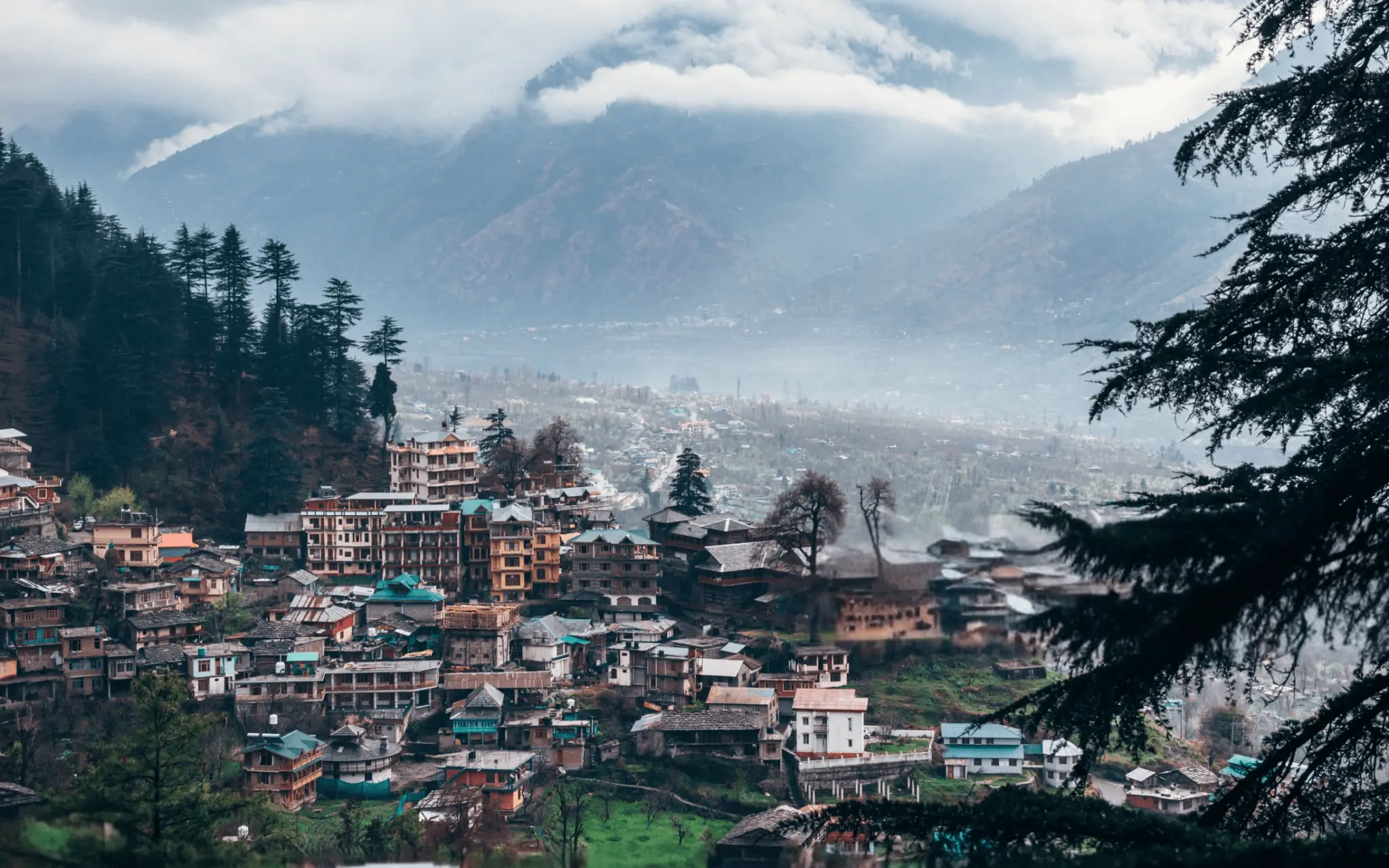 manali-himachal-pradesh-winter-after-heavy-snow-fall